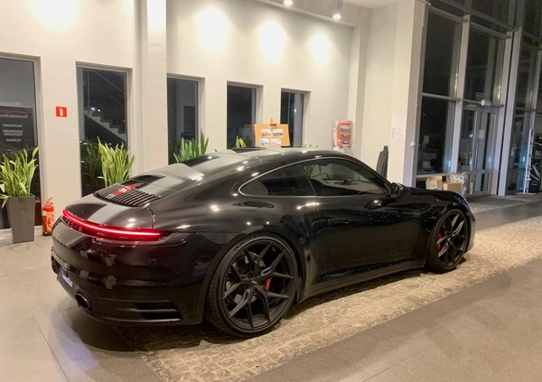 Porsche 911 cena 599000 przebieg: 10000, rok produkcji 2021 z Byczyna małe 596